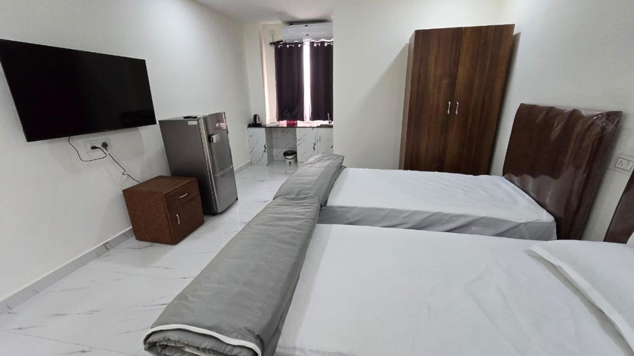 Single Suite Room ไฮเดอราบัด ภายนอก รูปภาพ